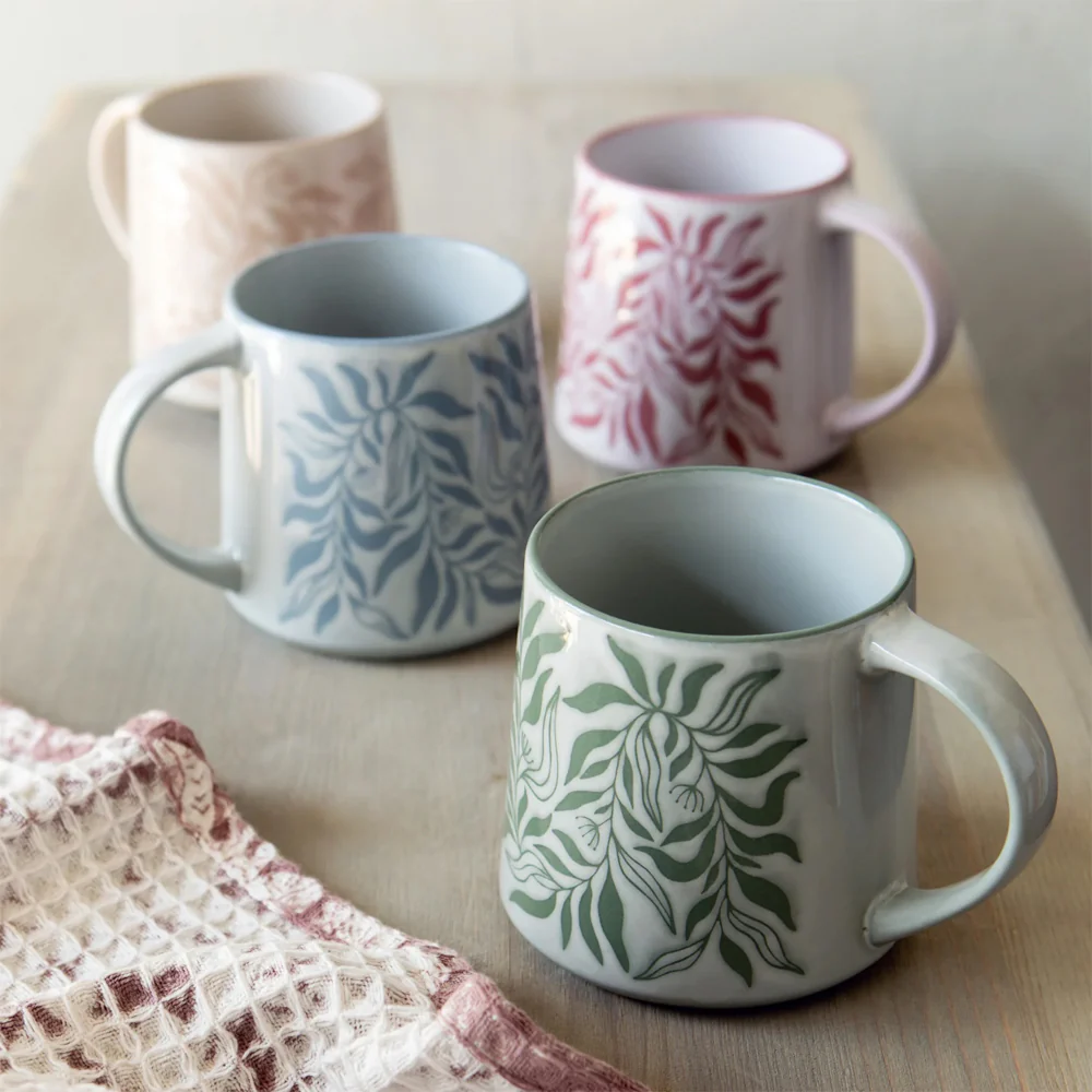 20oz Mug- Berryvine Willow - Image 2