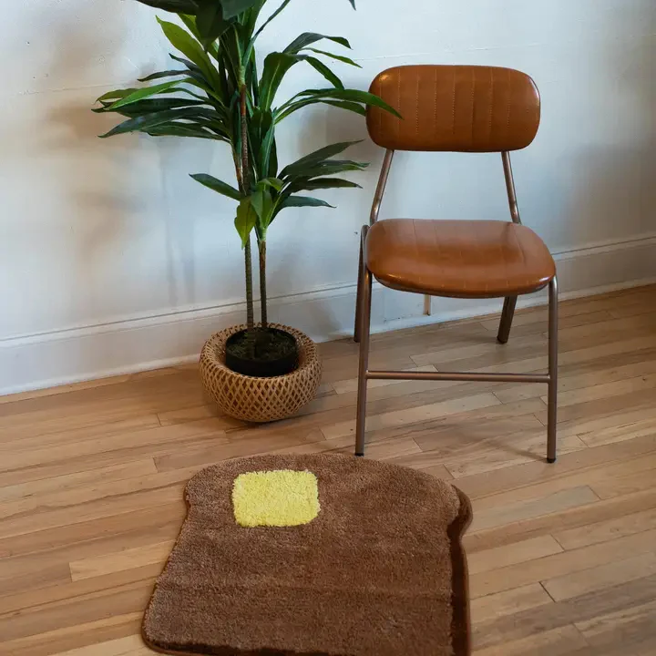 Toast Rug - Image 2